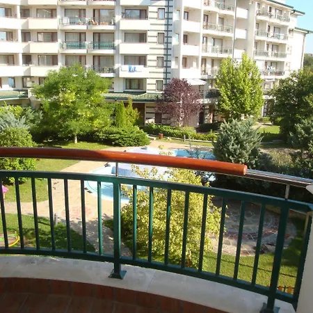 Appartement Kalina Private In Emerald Resort, *